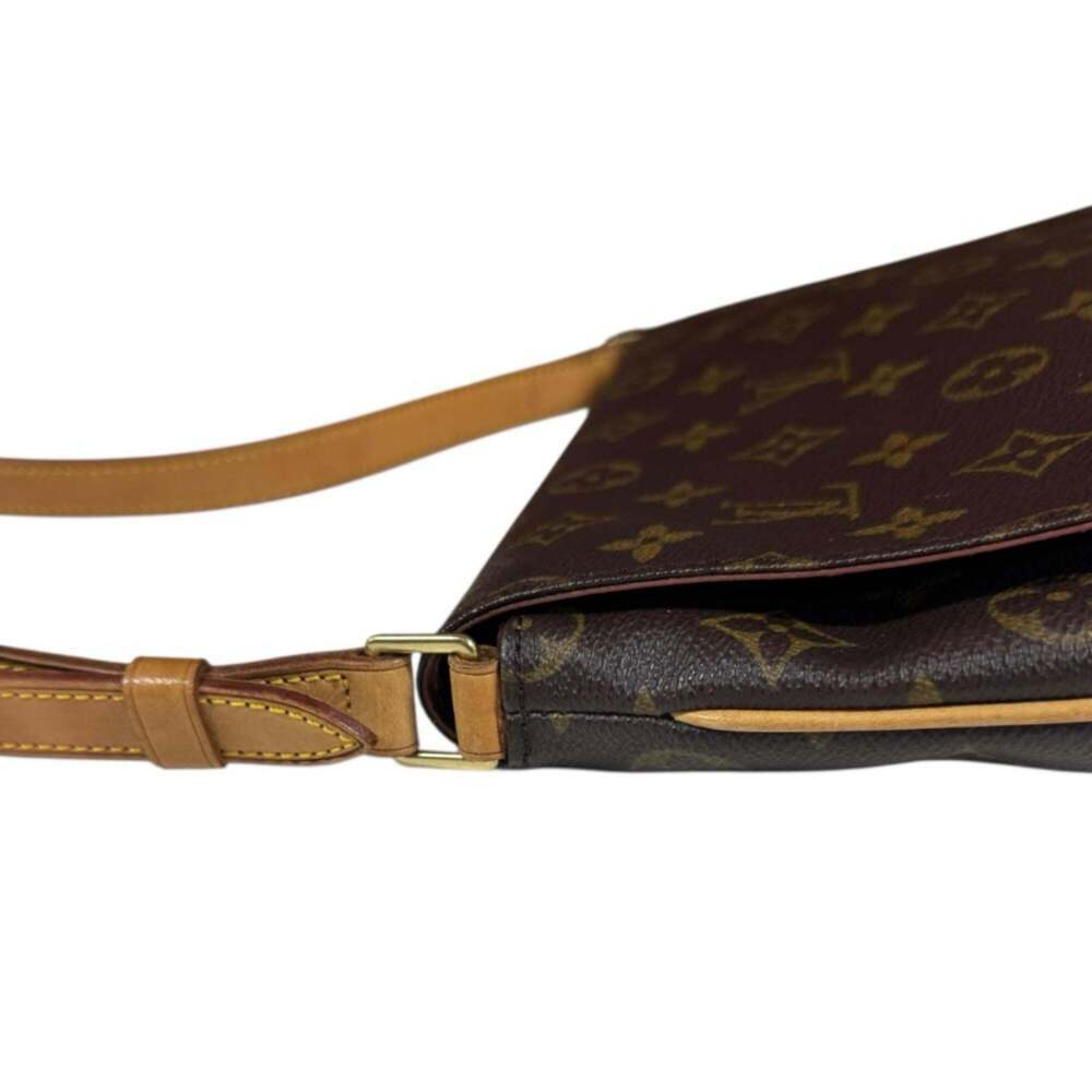 LOUIS VUITTON Brown Monogram Canvas Shoulder Bag - Picture 15 of 16